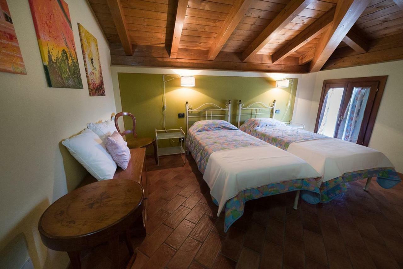 Rifugio San Lorenzo Bed and Breakfast Porto Mantovano Eksteriør billede